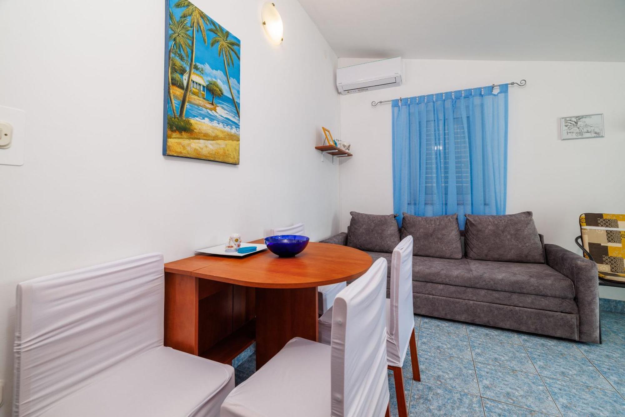 Apartments Mirela Karlobag Exterior photo